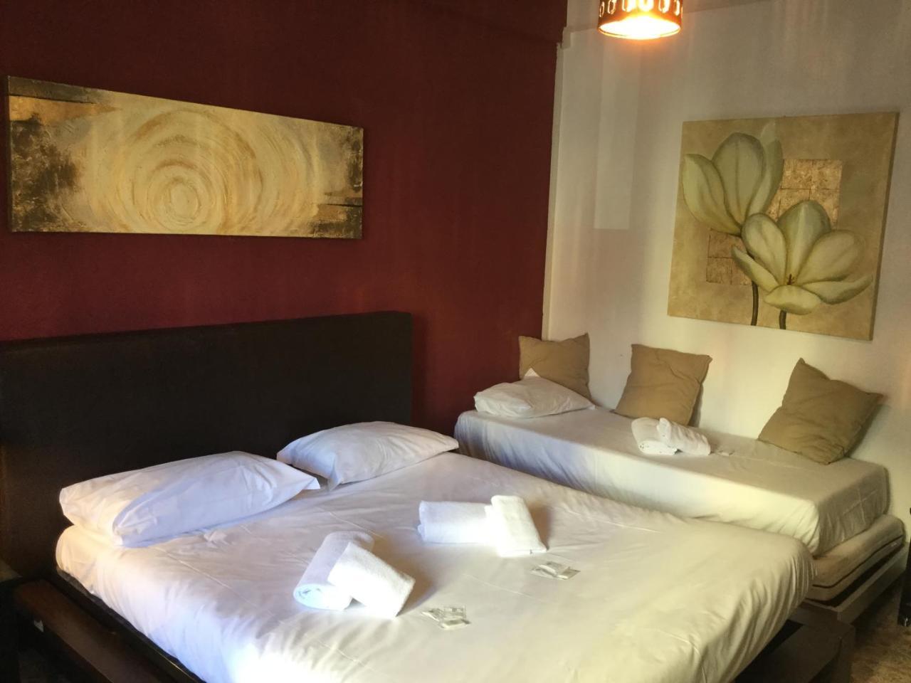 Iron Bridge Accommodation - Rome — Photos 1